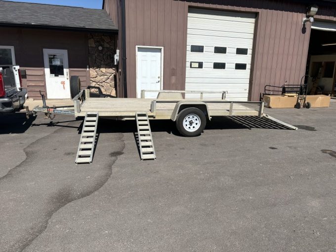 2012 DCT BH FLATBED 83″X16 2012 DCT BH FLATBED 83″X16
